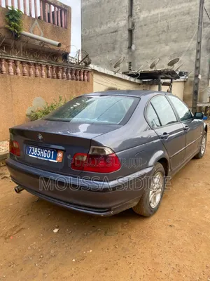 BMW 3 Series 2003 Violet
