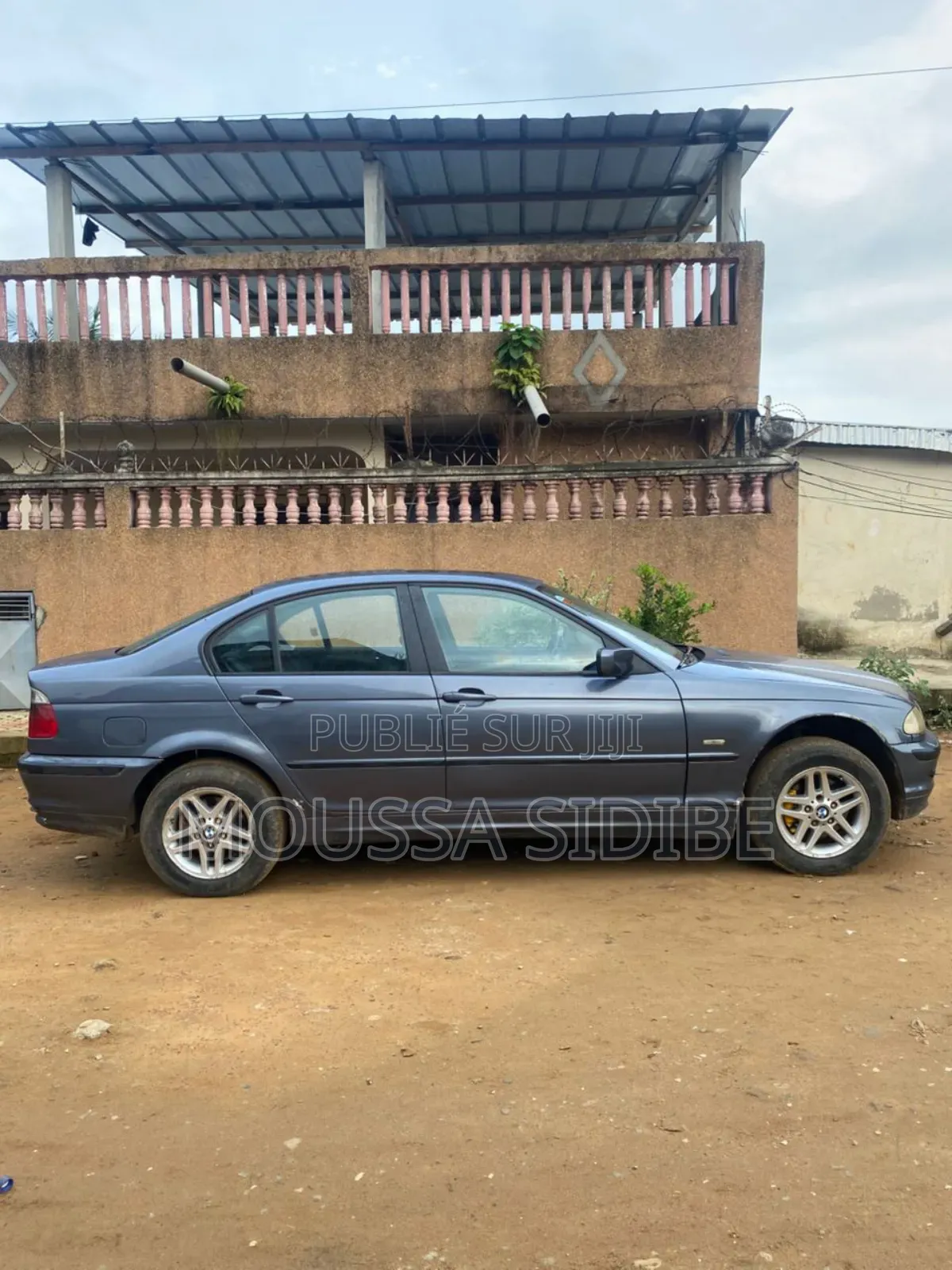 BMW 3 Series 2003 Violet