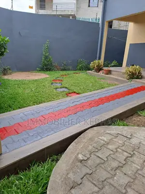 5chbre Villa dans Bingerville à Vendre