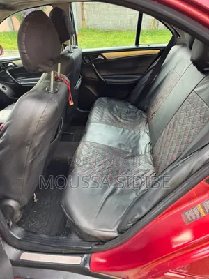 Mercedes-Benz C200 2004 Rouge