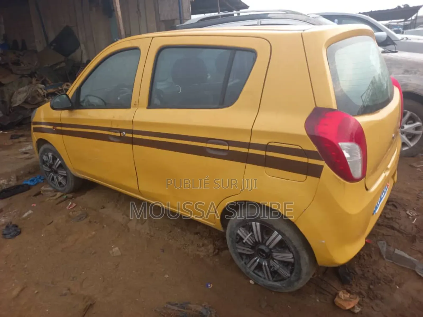 Suzuki Alto 2022 Jaune