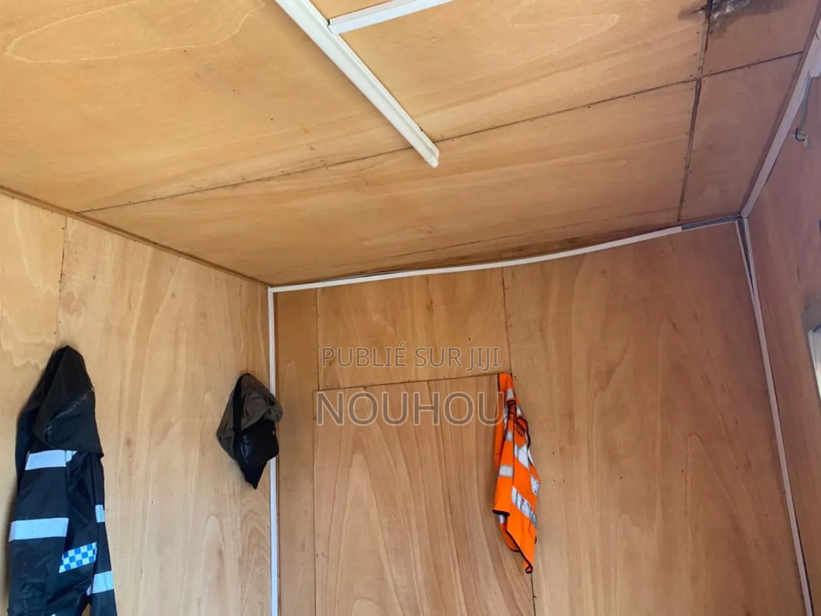 Vente De Conteneur 40 Pied a Abidjan /Abobo