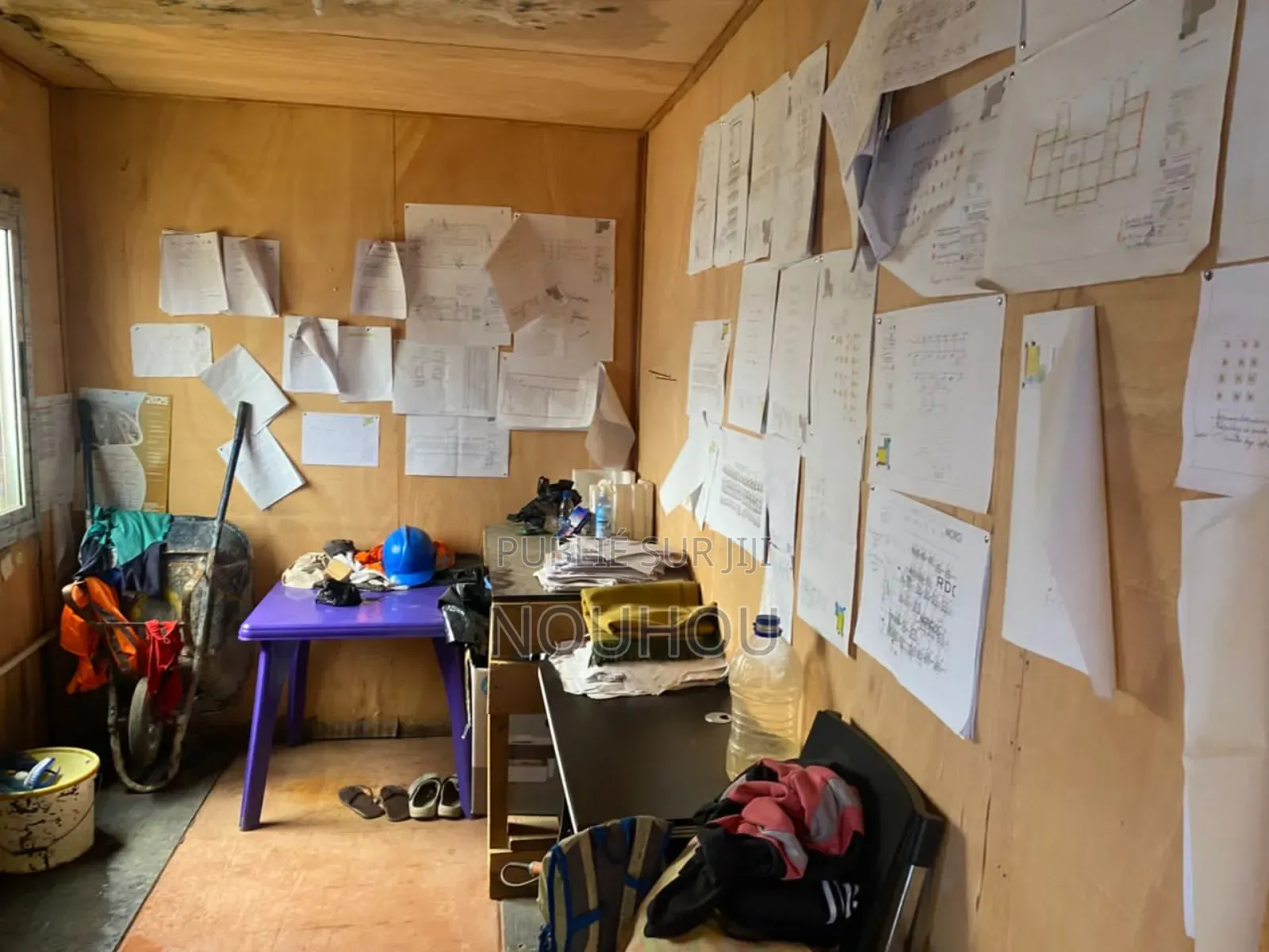 Vente De Conteneur 40 Pied a Abidjan /Abobo