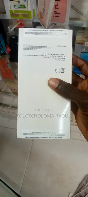 Neuf Samsung Galaxy A15 128 GB Gris