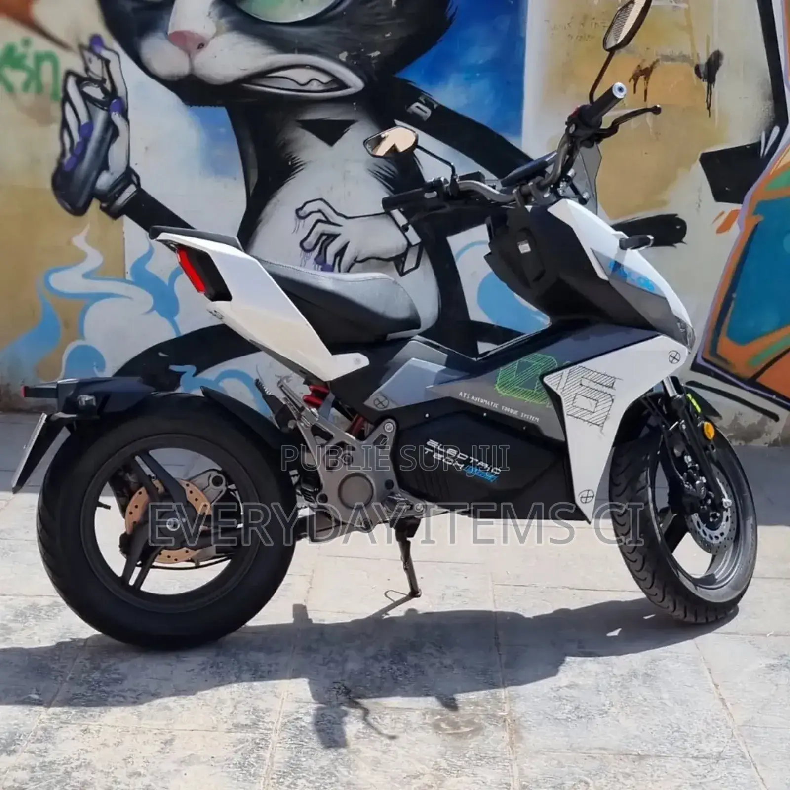 New Yamaha R6 2023 Blanc