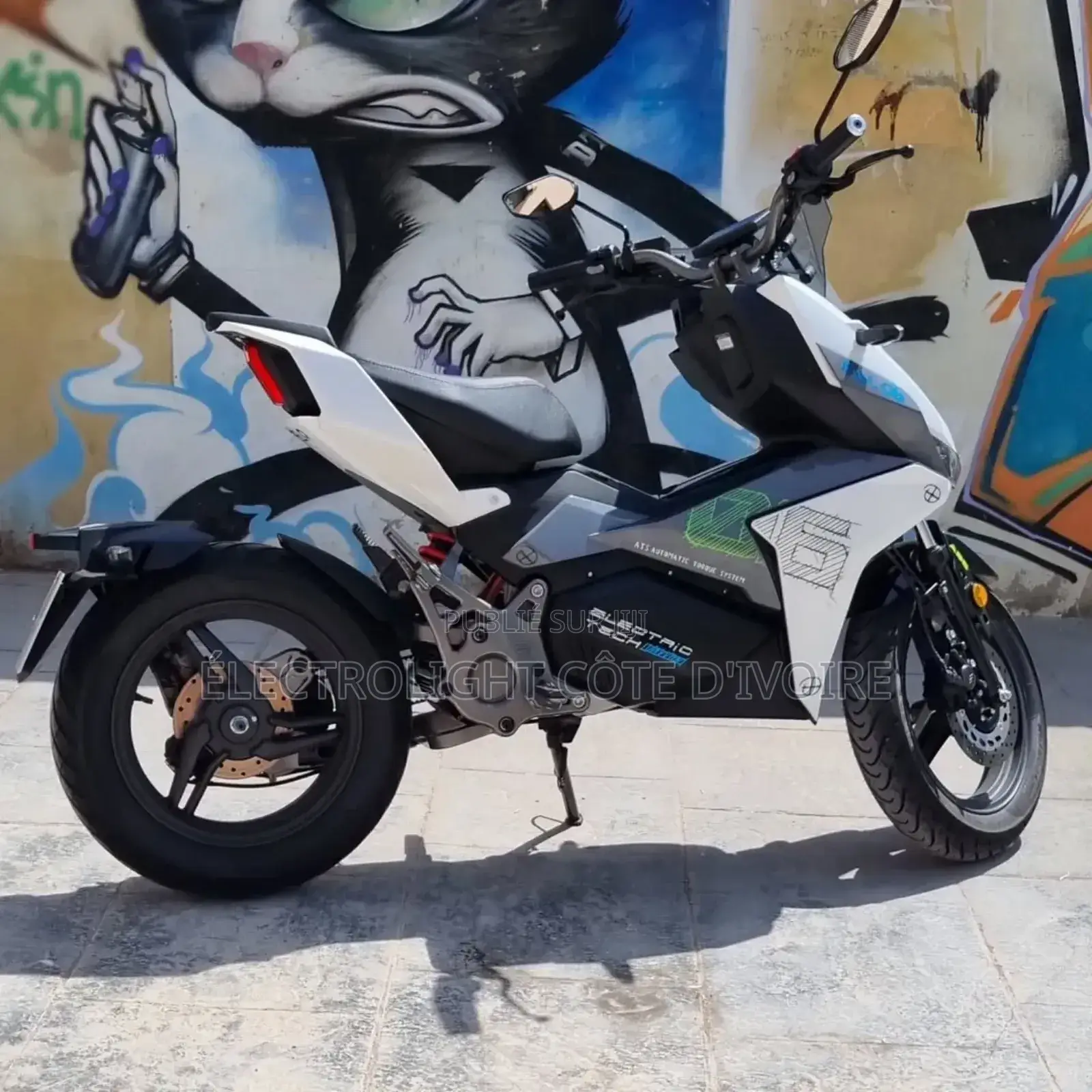 Neuf Yamaha R6 2023 Blanc