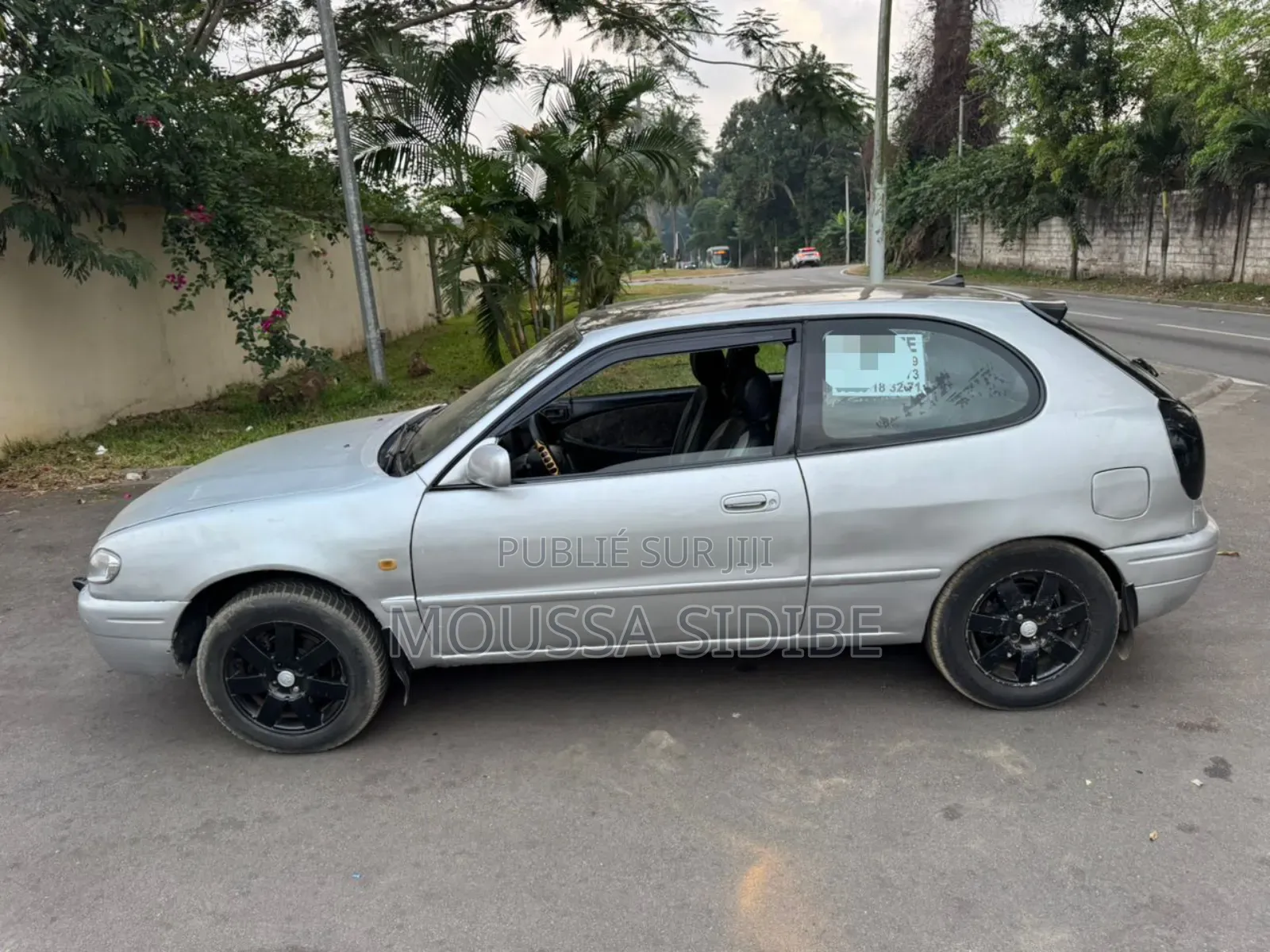 Toyota Corolla 1.4 Sedan 2002 Gris