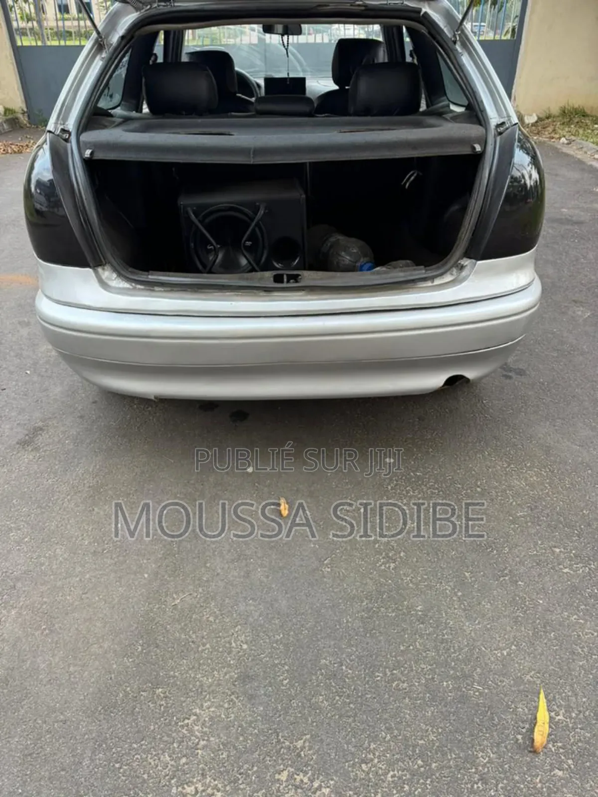 Toyota Corolla 1.4 Sedan 2002 Gris