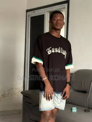 Photo - Succès À Vau Besoin