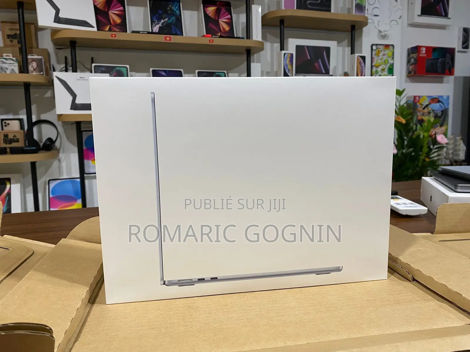 New Apple MacBook Air 2025 M4 13-Inch 16GB Apple M4 HDD+SSD 256GB