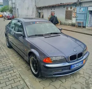 BMW 3 Series 2005 Blue