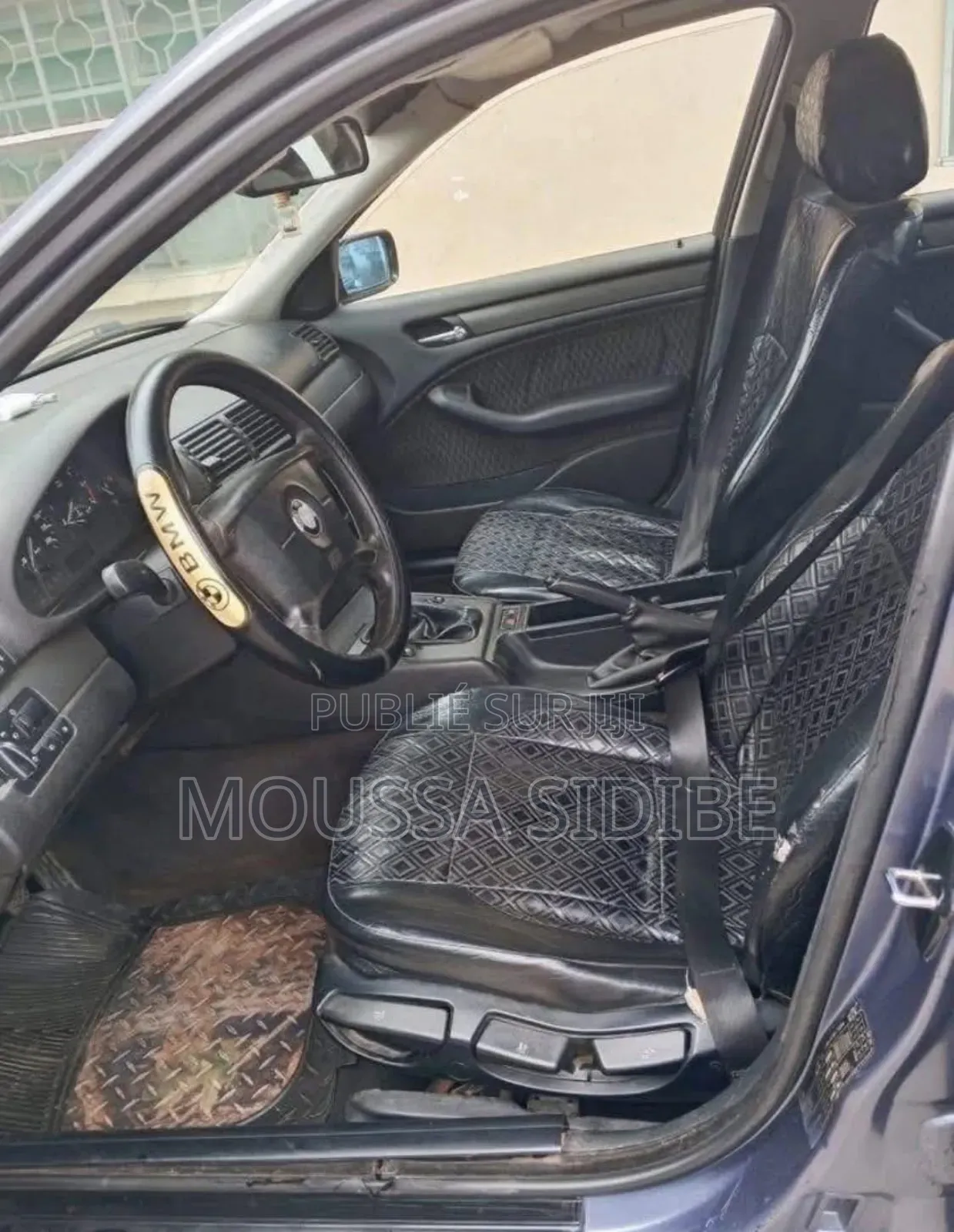 BMW 3 Series 2005 Blue