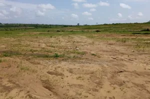 Terrain a Cocody 500m2 Avece Acd