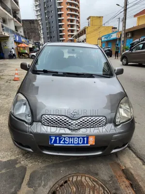 Toyota Yaris 1.0 Eco 2005 Gris