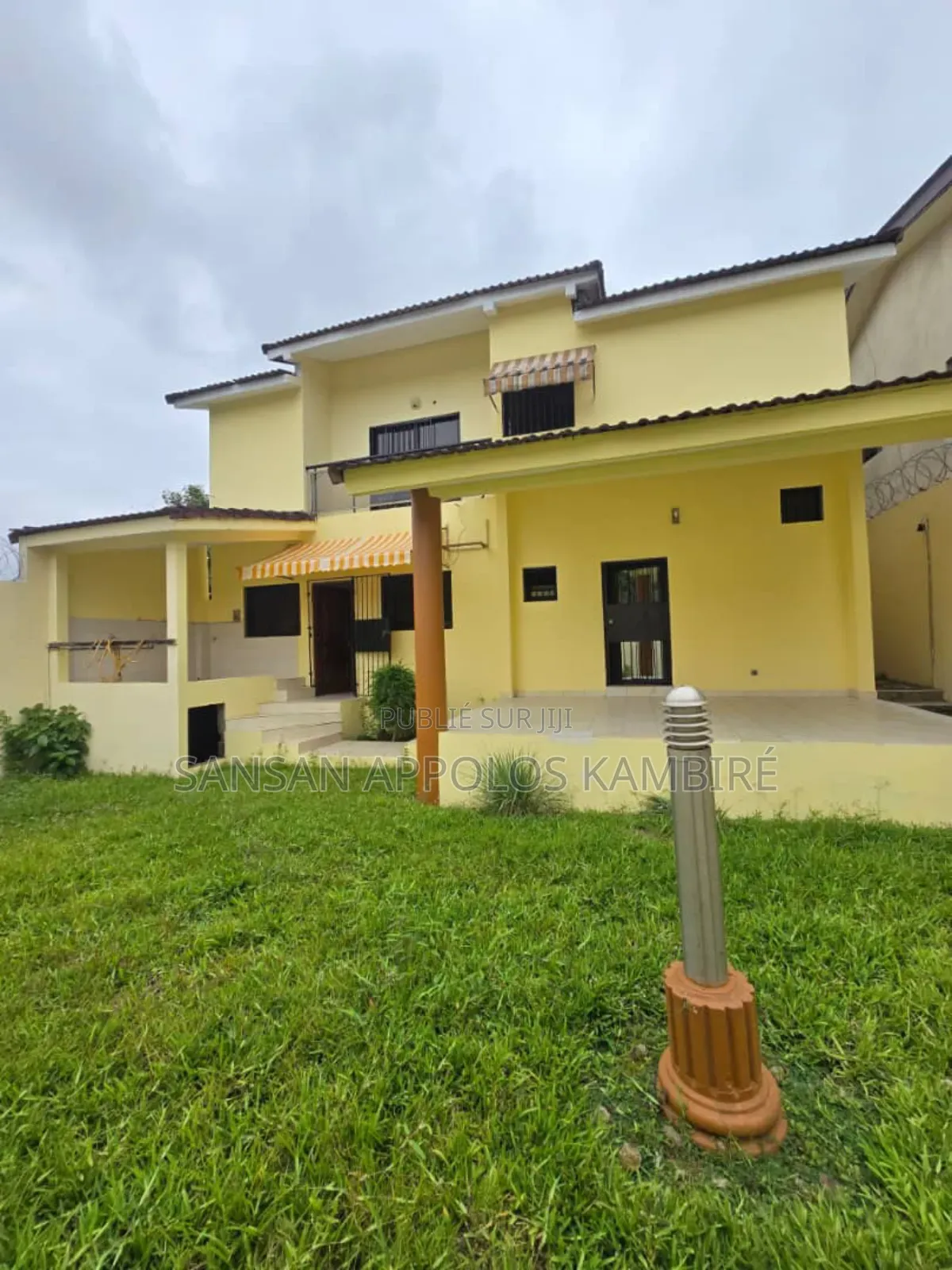 5chbre Duplex dans Une Belle Villa à Vendre