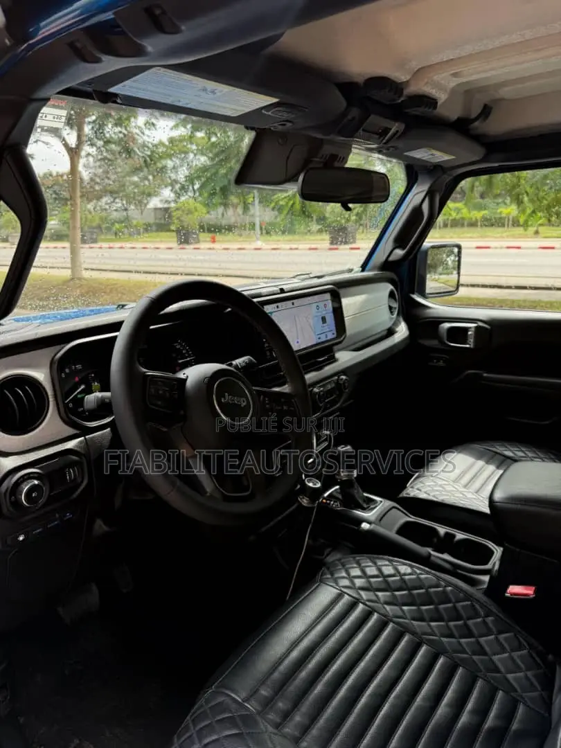 Jeep Wrangler Willys 4 Door 4x4 2024 Blue