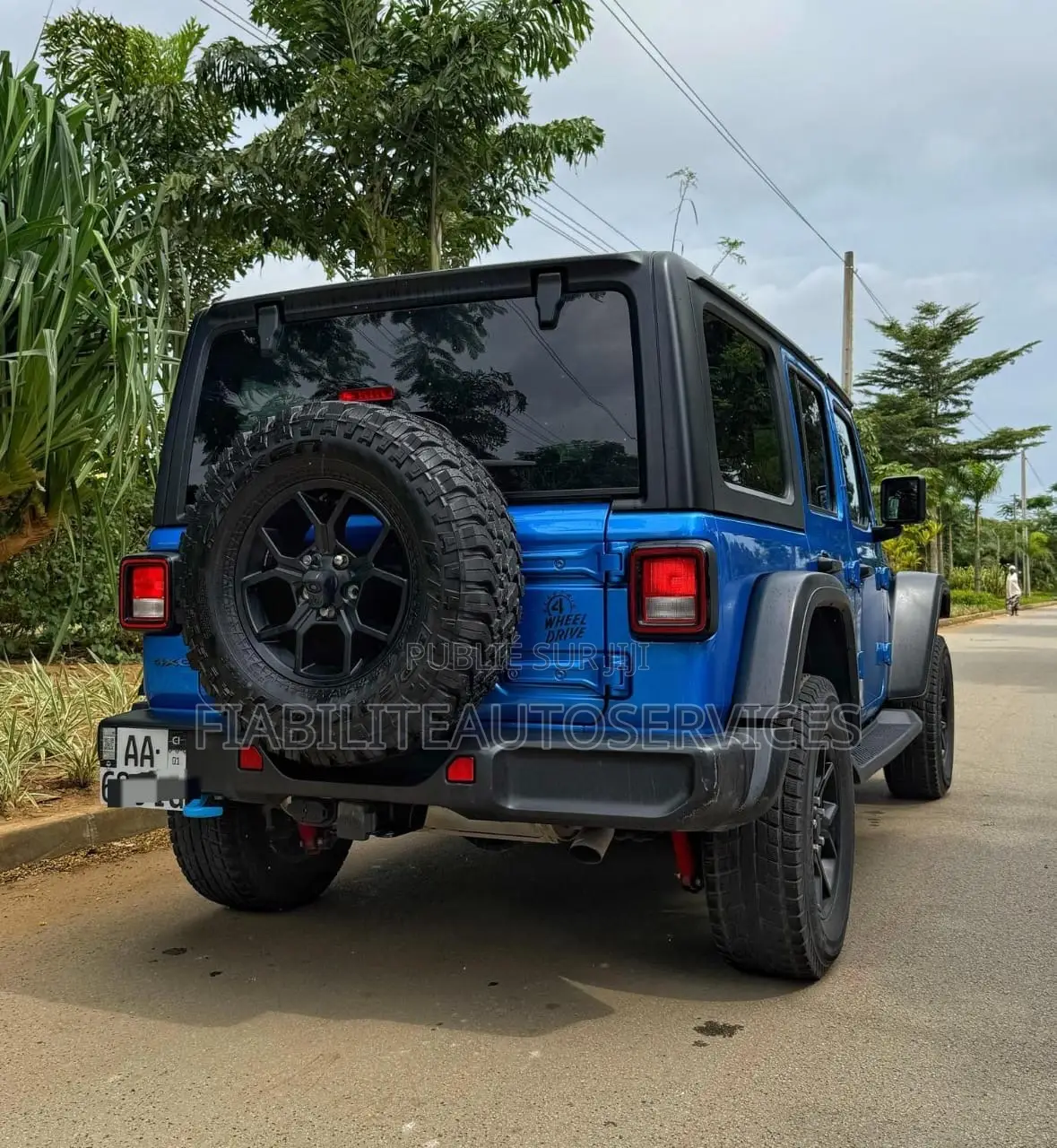 Jeep Wrangler Willys 4 Door 4x4 2024 Blue