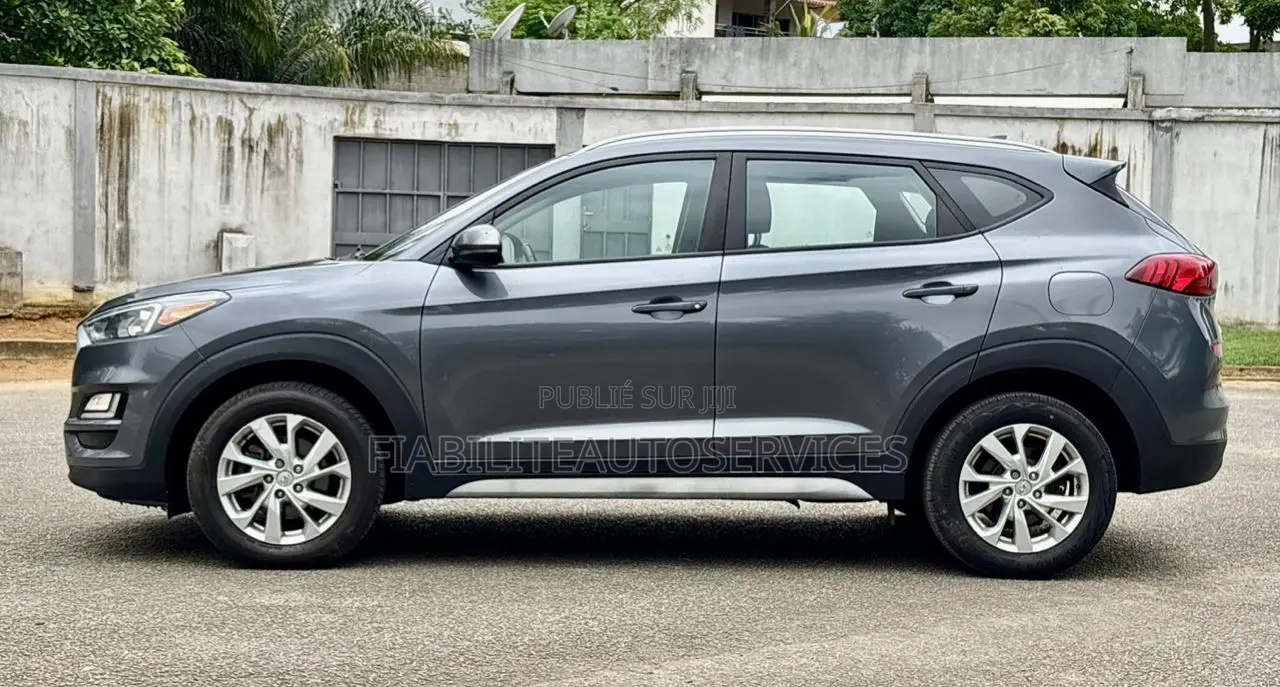 Hyundai Tucson 2021 Gris