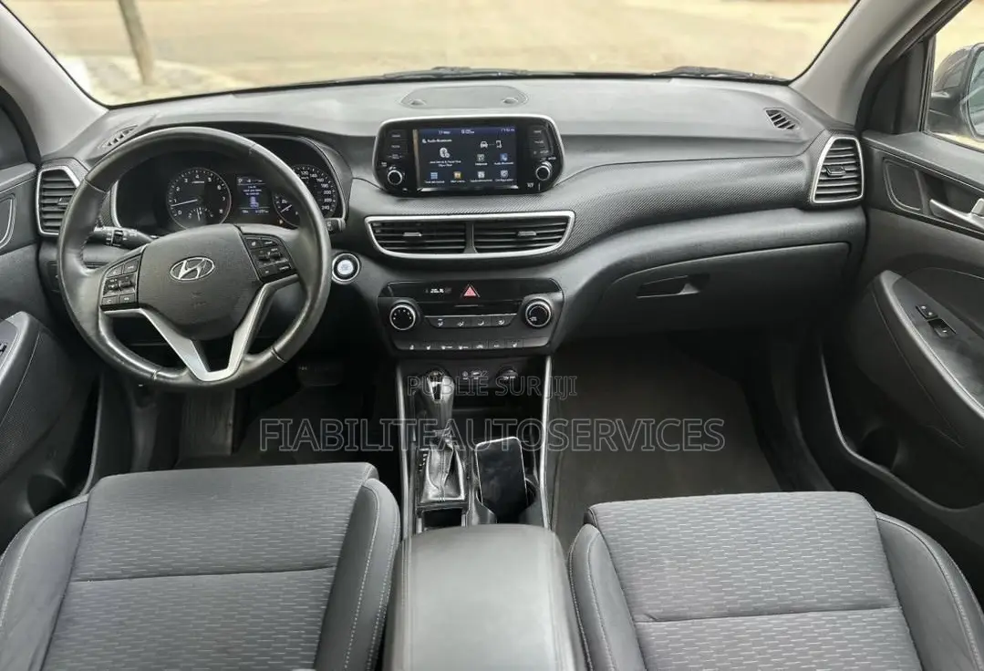 Hyundai Tucson 2021 Gris