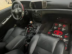 Toyota Corolla Sedan Automatic 2004 Gris