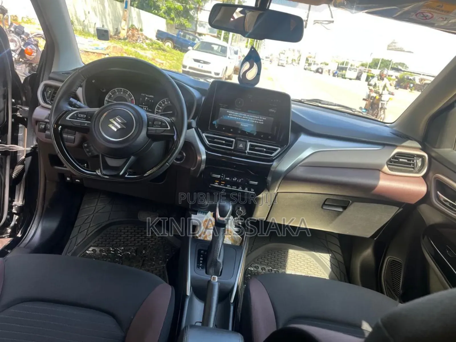 Suzuki Grand Vitara 2024 Gris