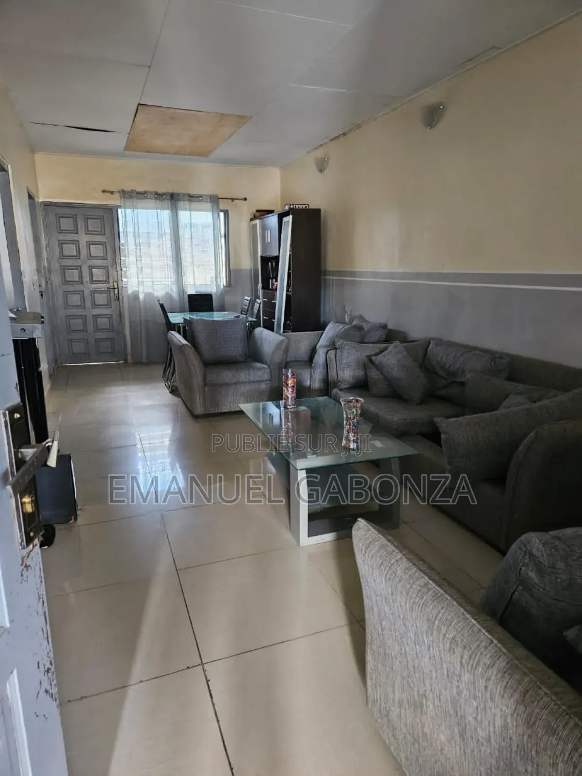 3chbre Duplex dans Gabonza, Yopougon à Vendre