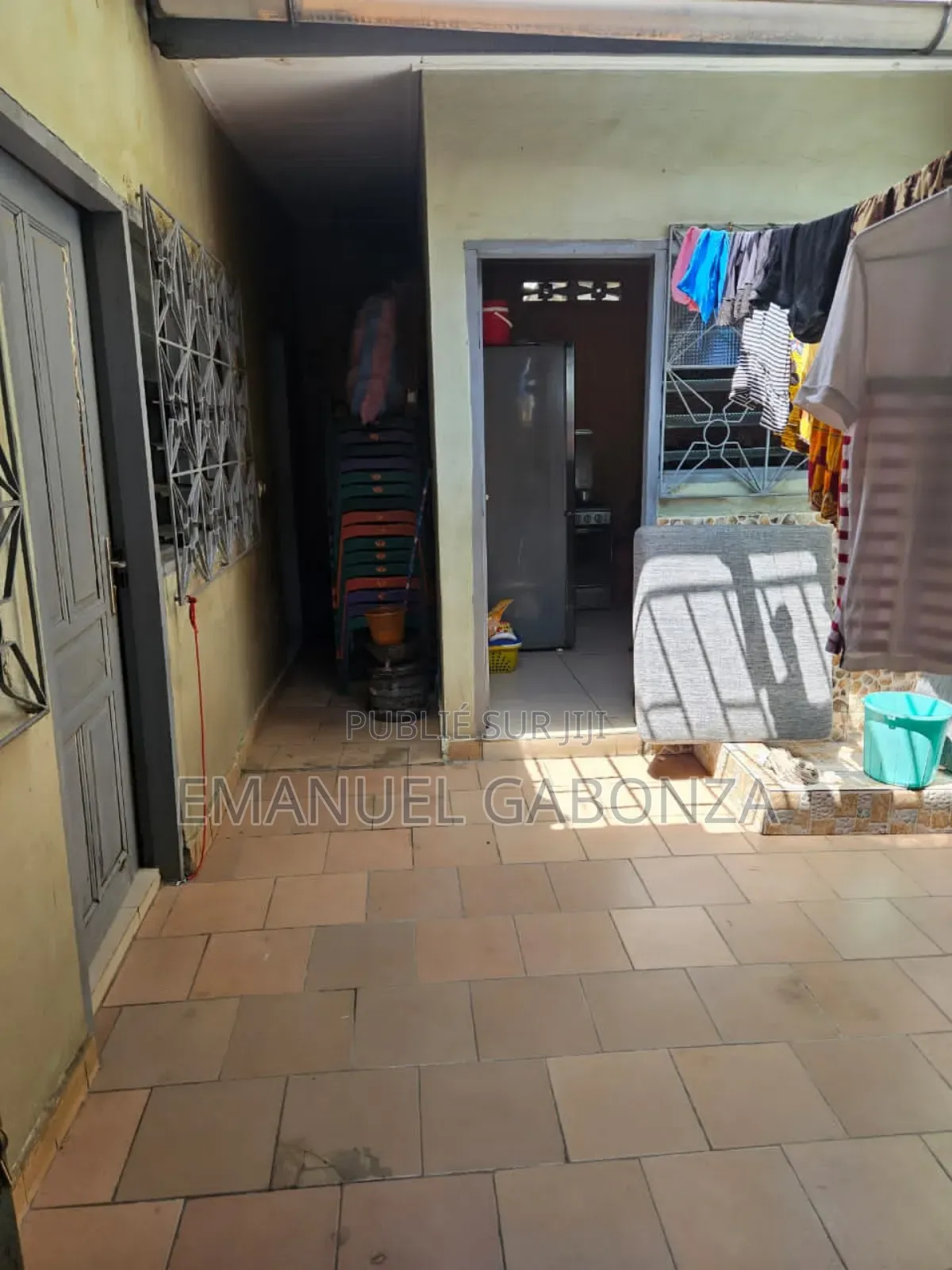 3chbre Duplex dans Gabonza, Yopougon à Vendre