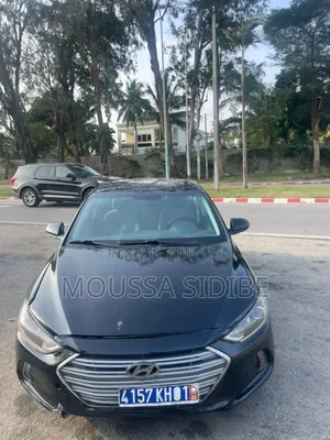 Photo - Hyundai Elantra 2017 Black