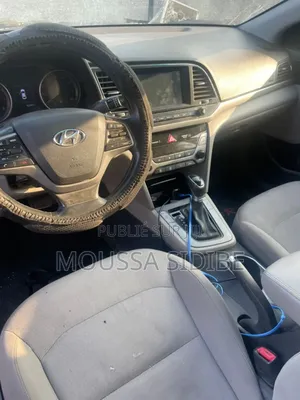 Hyundai Elantra 2017 Black