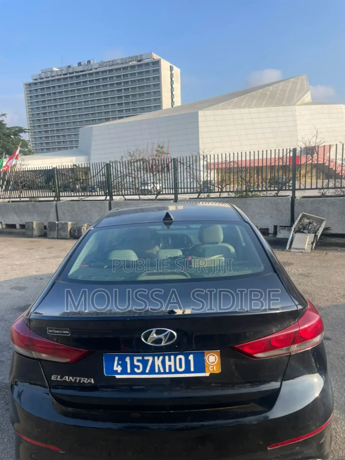 Hyundai Elantra 2017 Black