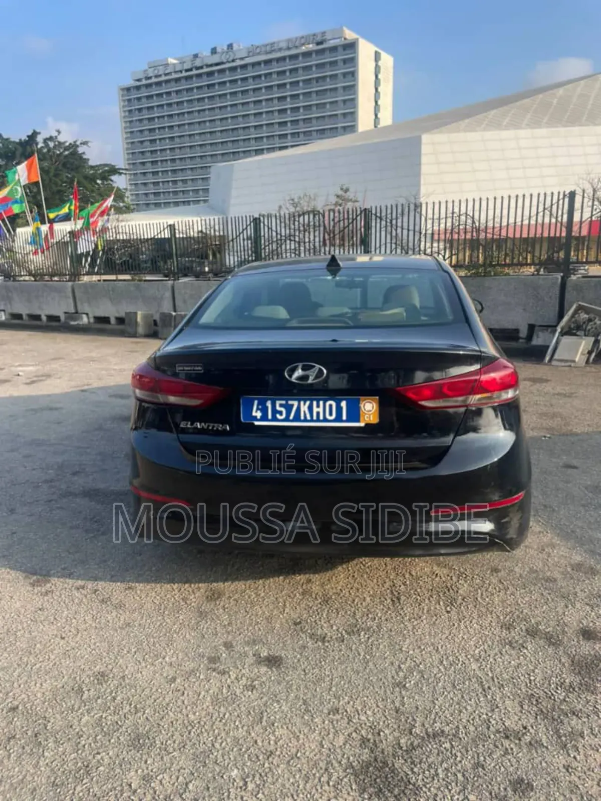 Hyundai Elantra 2017 Black