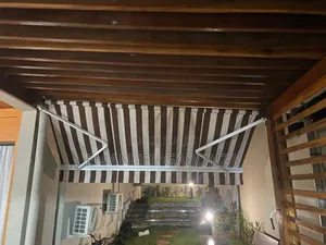 5chbre Duplex dans Gabonza, Yopougon à Vendre