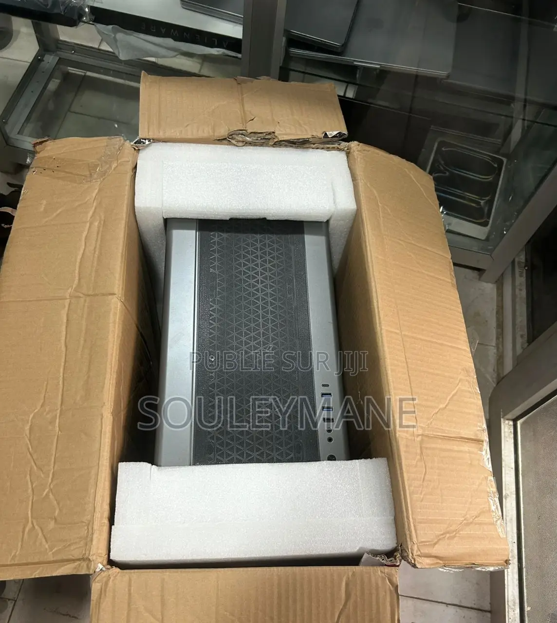 New Ordinateur De Bureau MSI PRO 24X 7M 32GB AMD Ryzen 7 SSD 1T