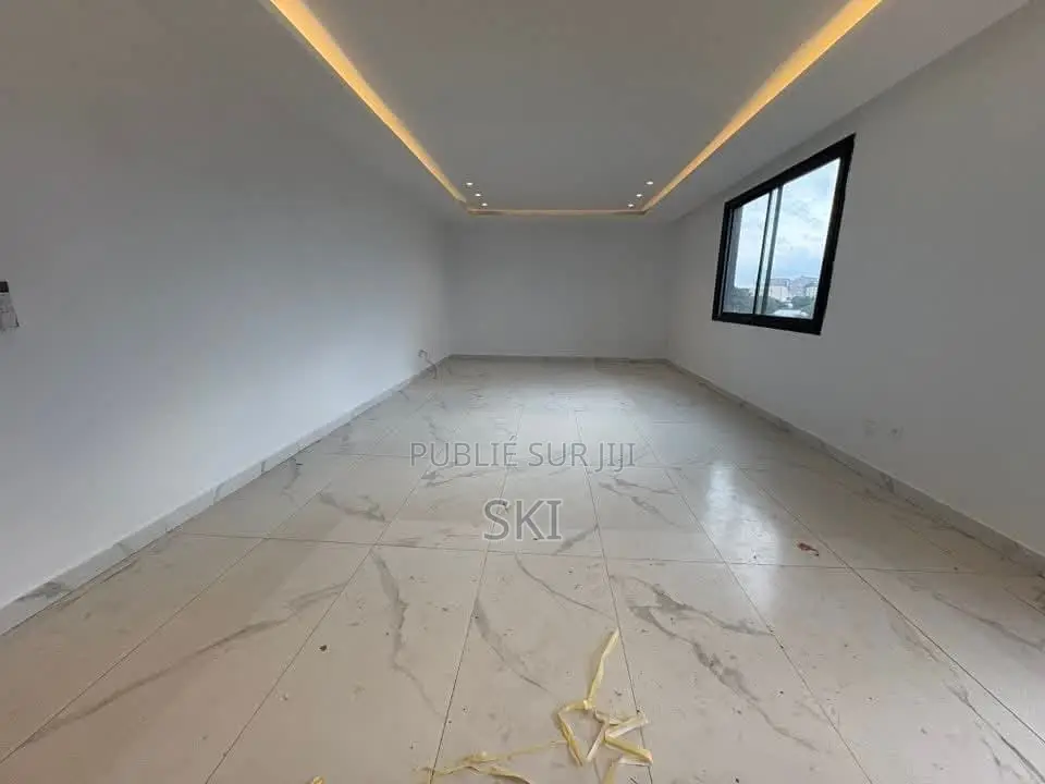 4chbre Appartement partagé dans Cocody à Louer