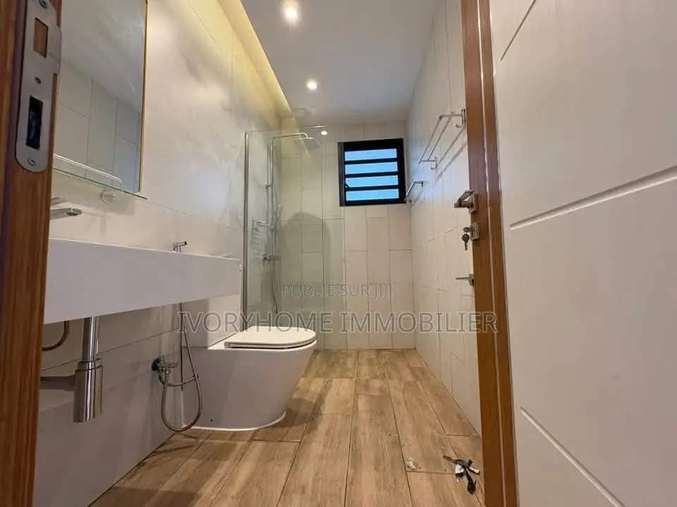 4chbre Appartement partagé dans Cocody à Louer