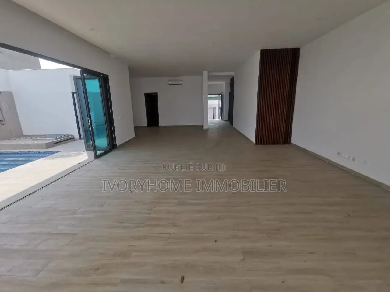 6chbre Villa dans Cocody à Louer