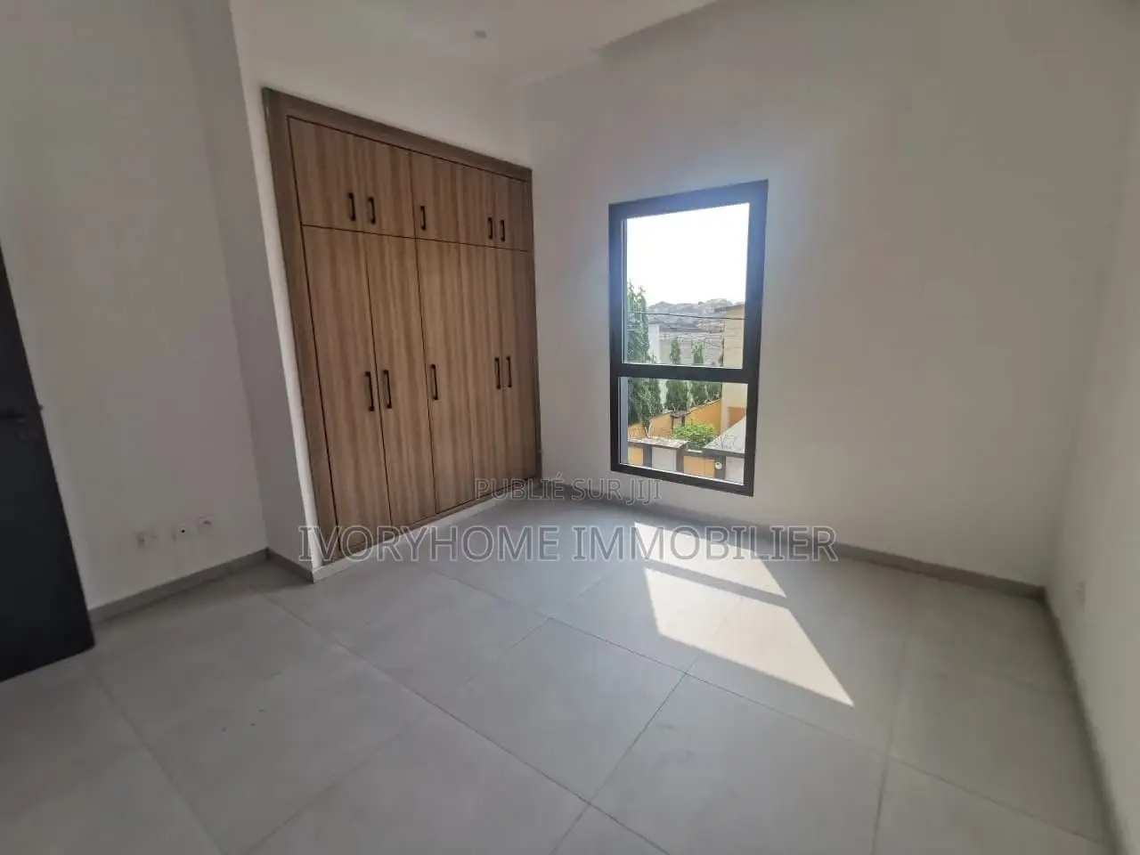 6chbre Villa dans Cocody à Louer