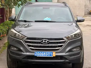 Hyundai Tucson 2016 Gris