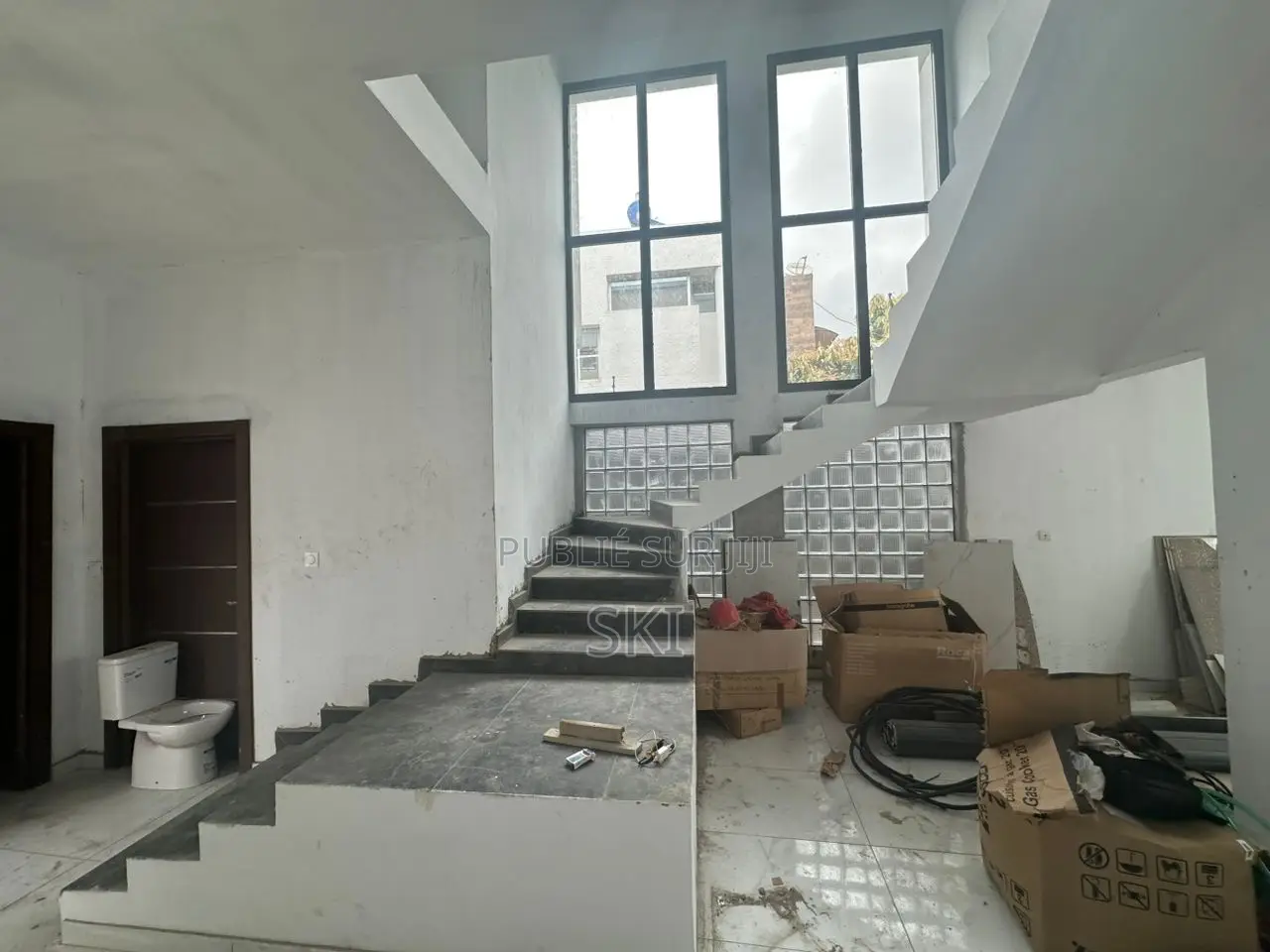 4chbre Duplex dans Cocody à Louer