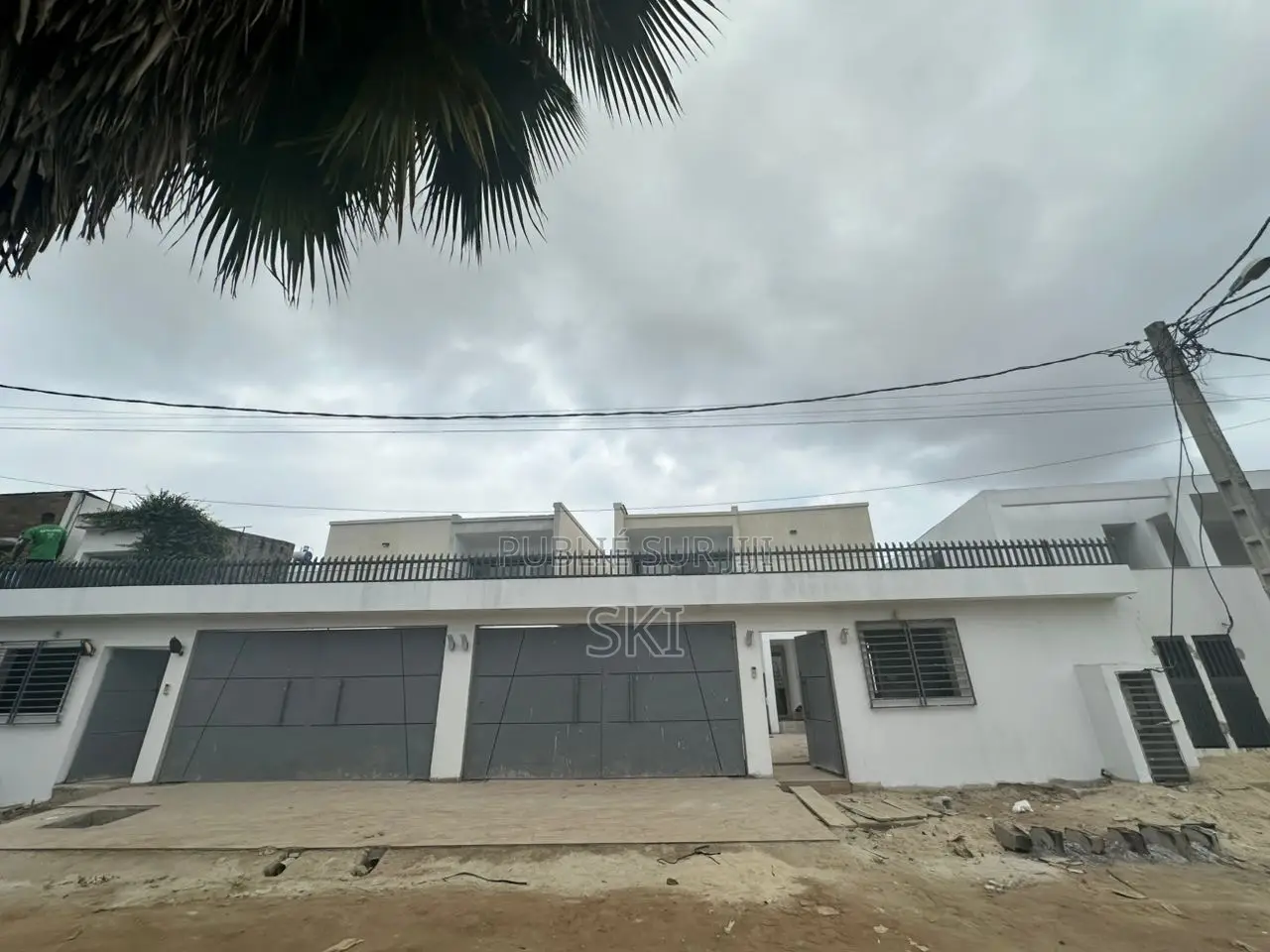 4chbre Duplex dans Cocody à Louer