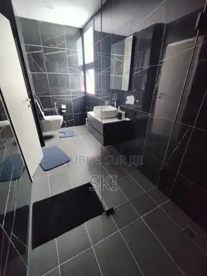 Furnished 5chbre Duplex dans Cocody à Louer