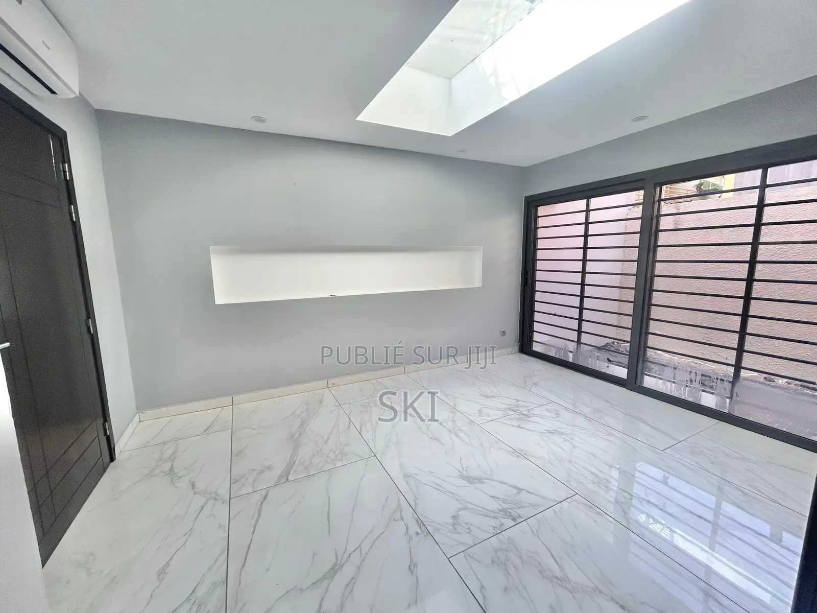 6chbre Duplex dans Cocody à Louer