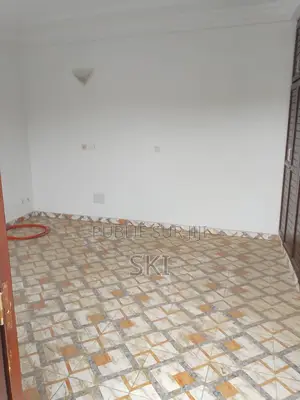 1chbre Studio dans Cocody à Louer