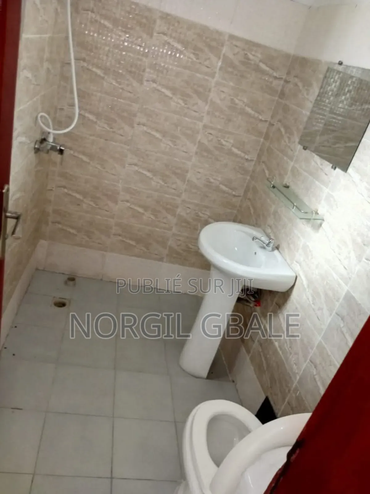 3chbre Villa dans Avec Norco, Cocody à Vendre