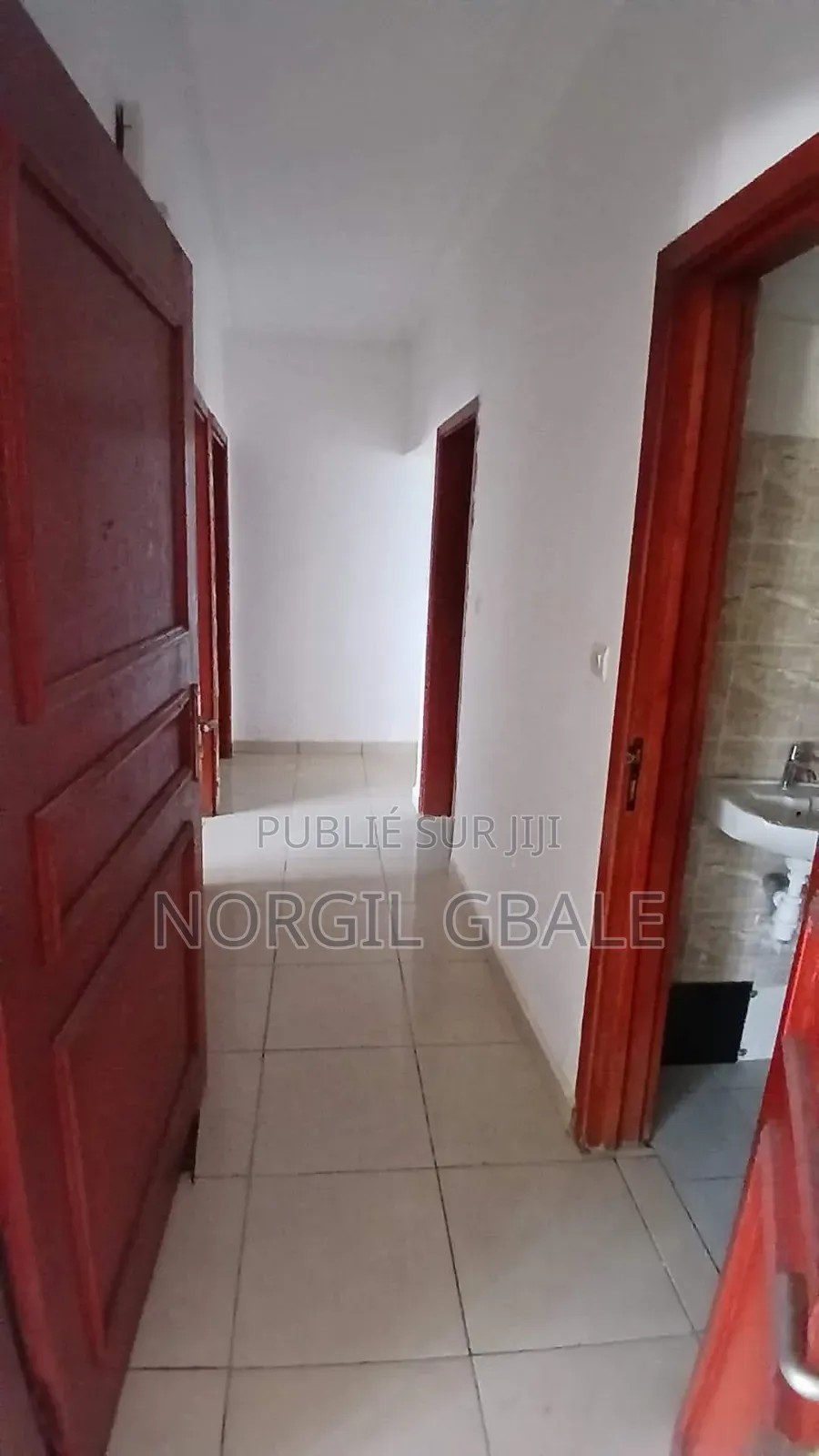 3chbre Villa dans Avec Norco, Cocody à Vendre