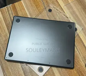 Apple MacBook Pro 2023 M3 14-Inch 18GB Apple M3 Pro SSD 512GB