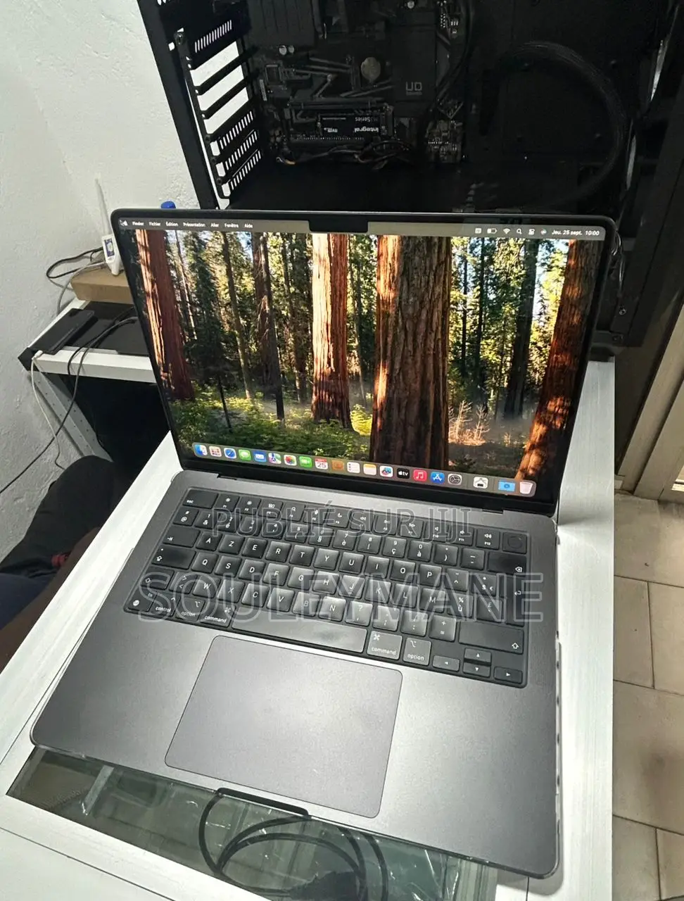 Apple MacBook Pro 2023 M2 16GB Apple M3 Pro SSD 512GB