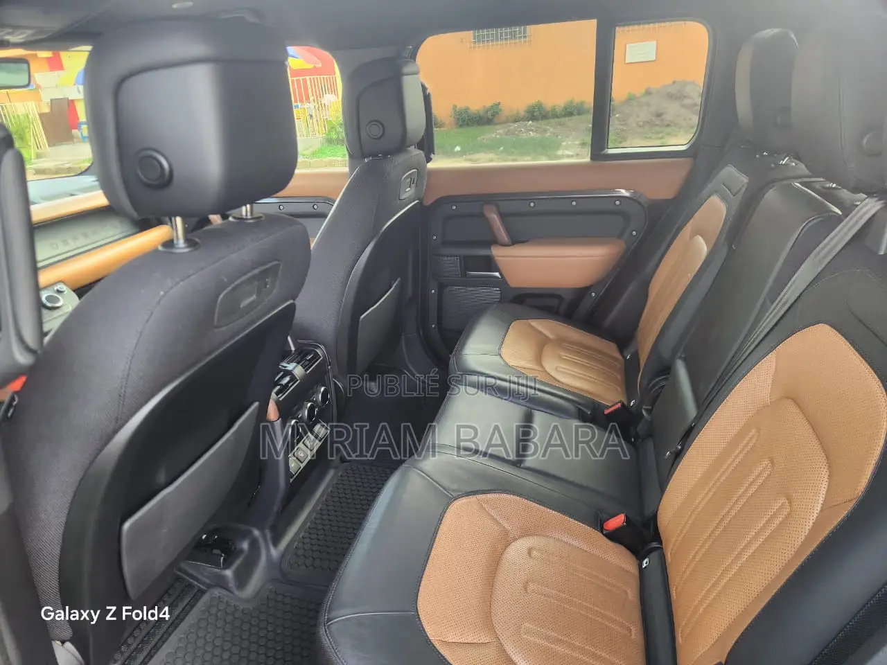 Land Rover Defender 2022 Black