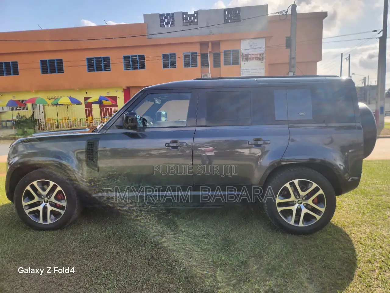 Land Rover Defender 2022 Black