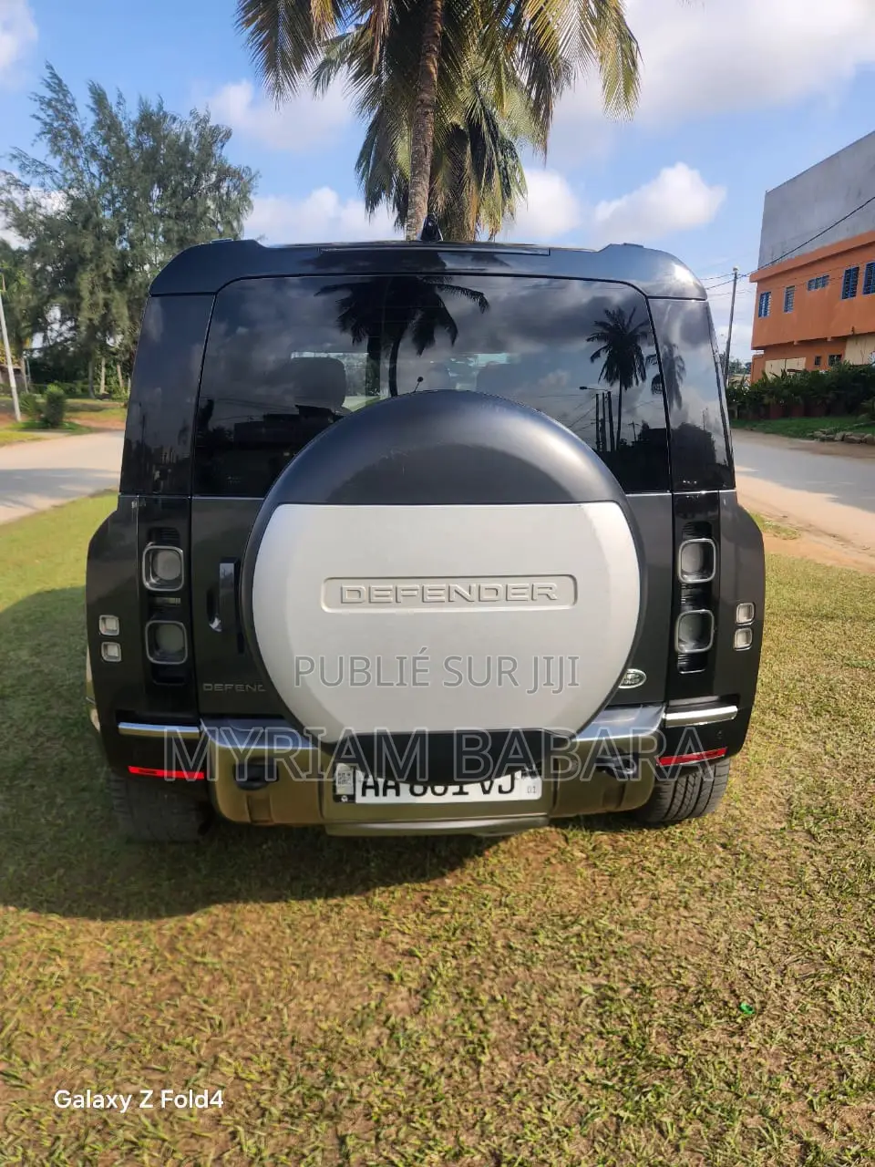 Land Rover Defender 2022 Black